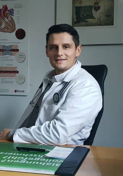 Doctor Nutritionist Dino Dragičević